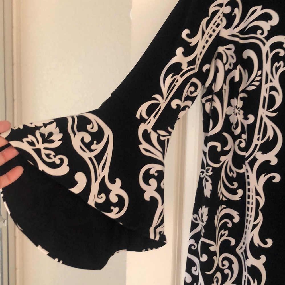 Dress - Picture 4 of 6